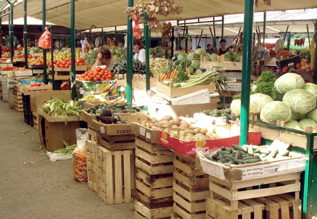 Забрањени етрел трује наше воћке